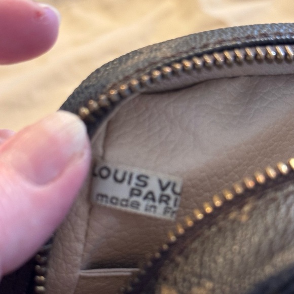 Louis Vuitton Trousse 28 Converted Crossbody Bag - Picture 8 of 16